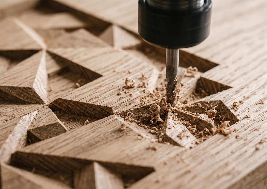 Fresado CNC de un patrón geométrico en madera